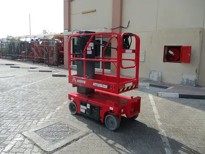 NEW HERED HM0608E VERTICAL MAST LIFT
