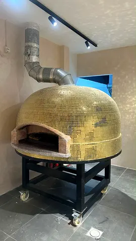 Wood-Fired Pizza Oven on Mobile Stand - New